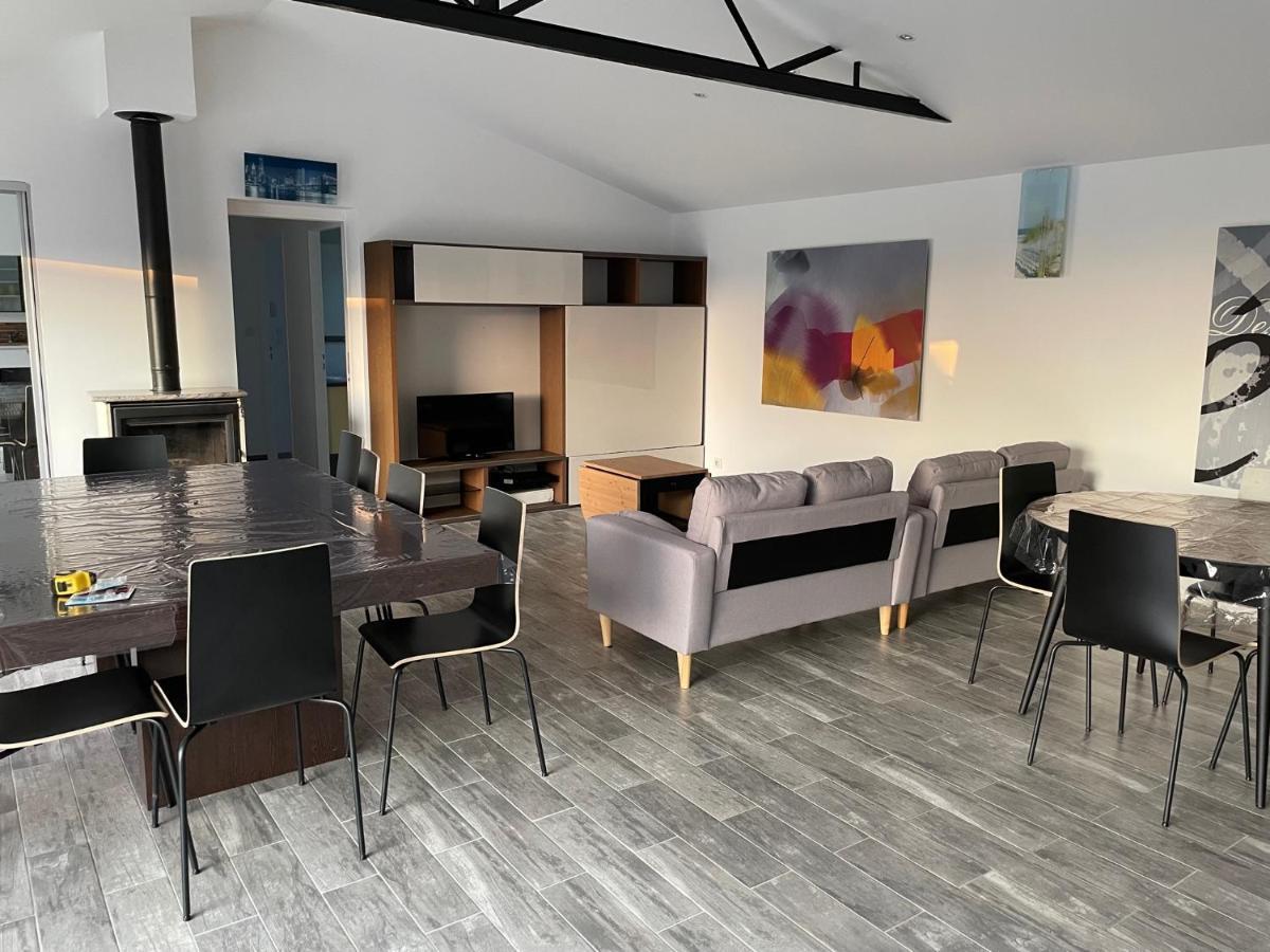 La Maison D'ilaude De 7 A 14 Personnes *